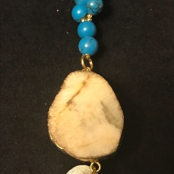 Sacred Druzy Blue & White tassel necklace - Picture 6 of 8
